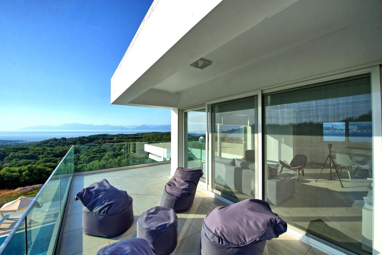 Villa Athena By Posarellivillas *